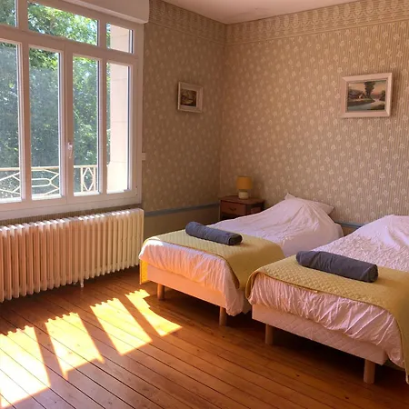 Chateau De Marteville Apartment